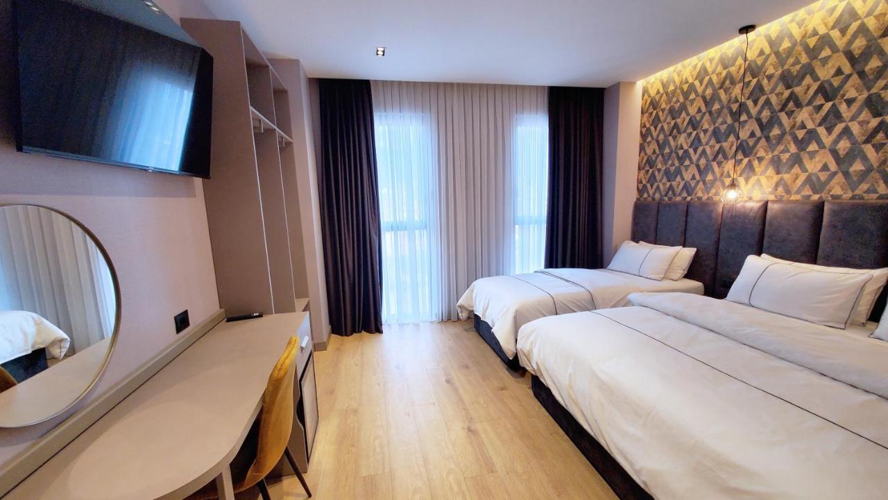 Starlight Hotel Тирана Экстерьер фото